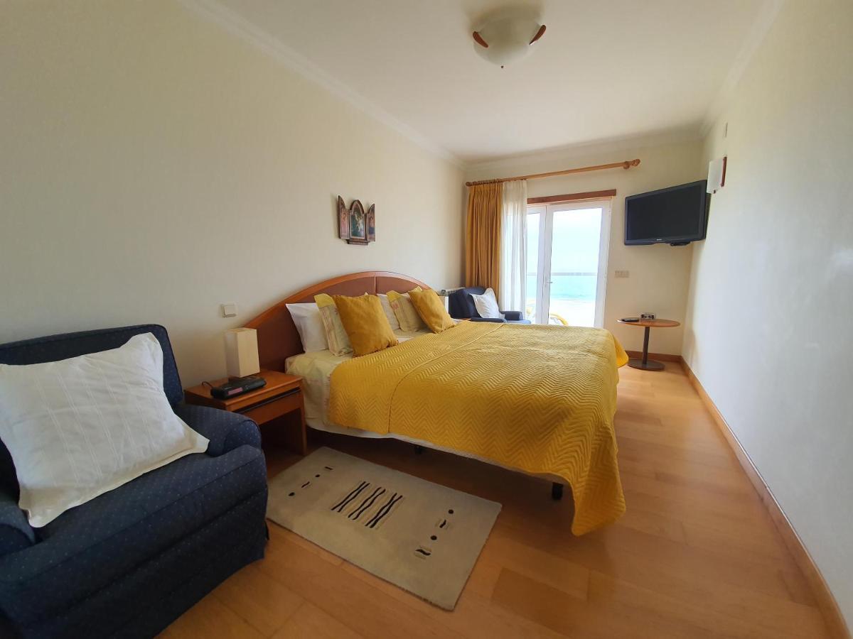 Nazare Apartamento Em Frente Ao Mar מראה חיצוני תמונה