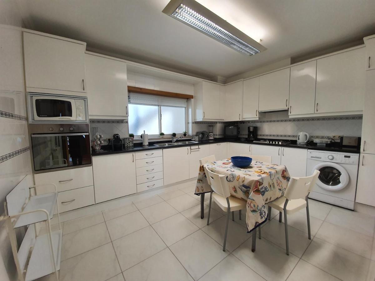 Nazare Apartamento Em Frente Ao Mar מראה חיצוני תמונה