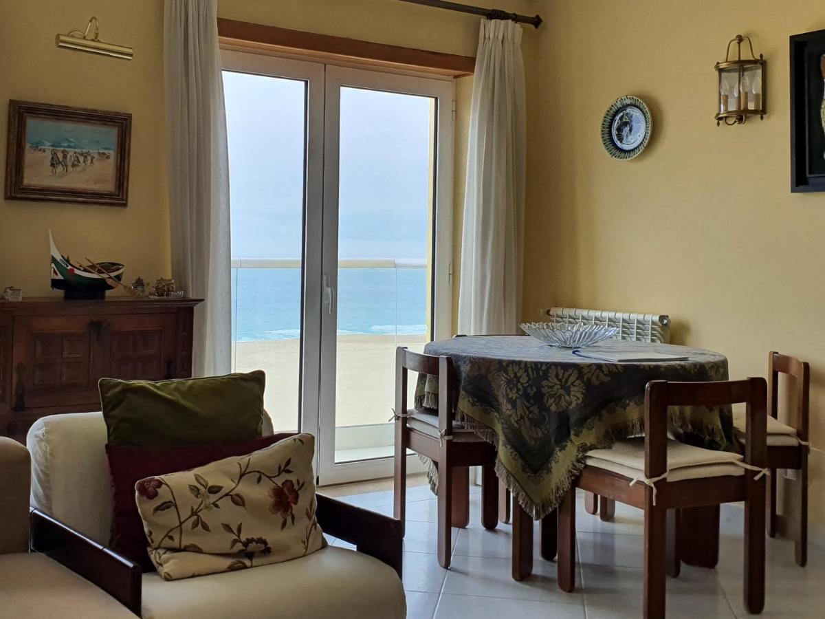 Nazare Apartamento Em Frente Ao Mar מראה חיצוני תמונה