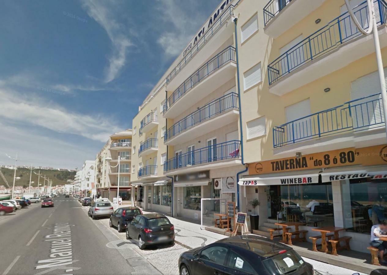Nazare Apartamento Em Frente Ao Mar מראה חיצוני תמונה